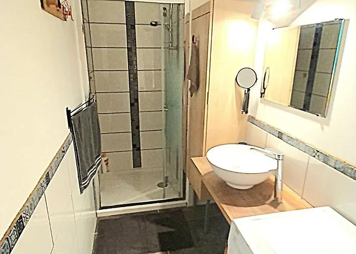 Apartment L'atelier Des Reves - Clim - Netflix - Wifi - Jardin *